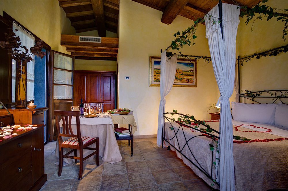 Agriturismo Valle Del Marta Tarquinia Luaran gambar
